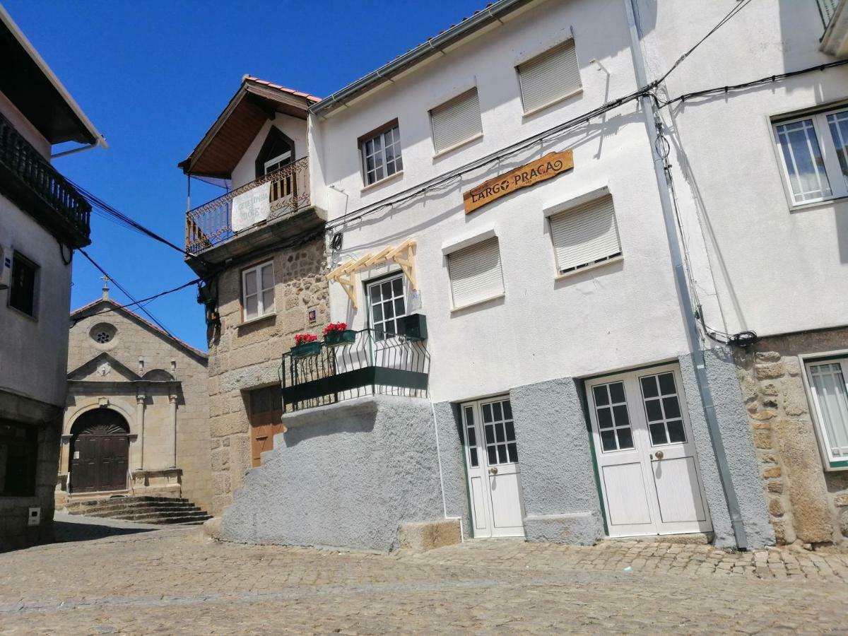 Casa Largo Da Praca Villa Alcongosta ภายนอก รูปภาพ